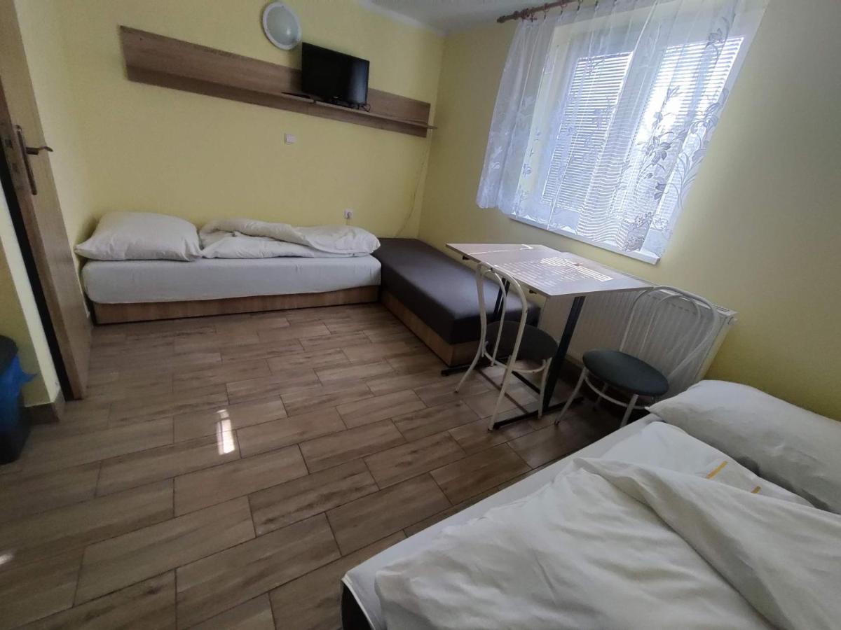 Rekreacne Zariadenie Javorinka Stara Tura Luaran gambar